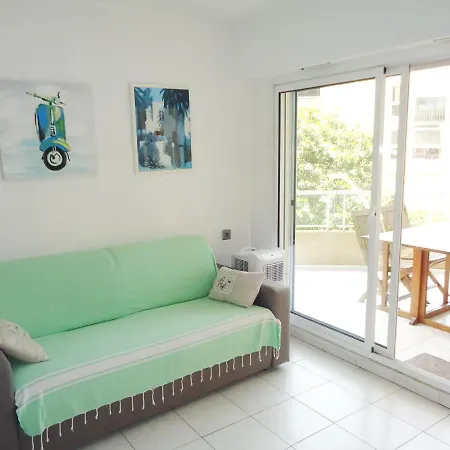 Apartment Joli Avec Terrasse Proche Plages